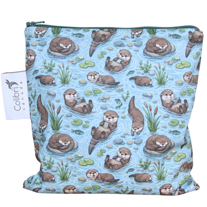 Colibri Large Reusable Sandwich & Snack Bag Otterly Adorable