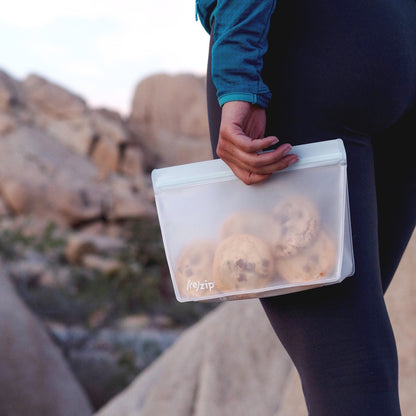 (re)zip stand-up 4-cup Reusable Storage Bag
